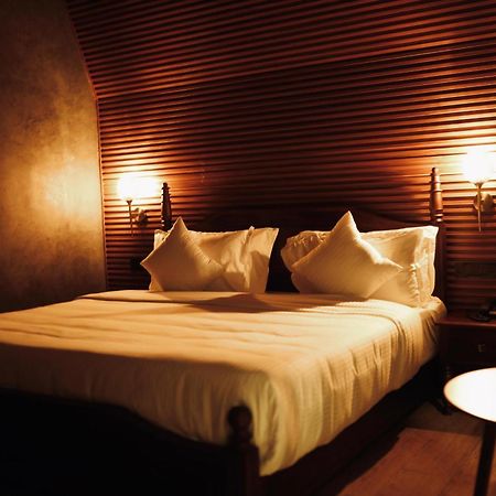 Leela'S 7Th Heaven Resort & Spa Trikunnapuzha Εξωτερικό φωτογραφία