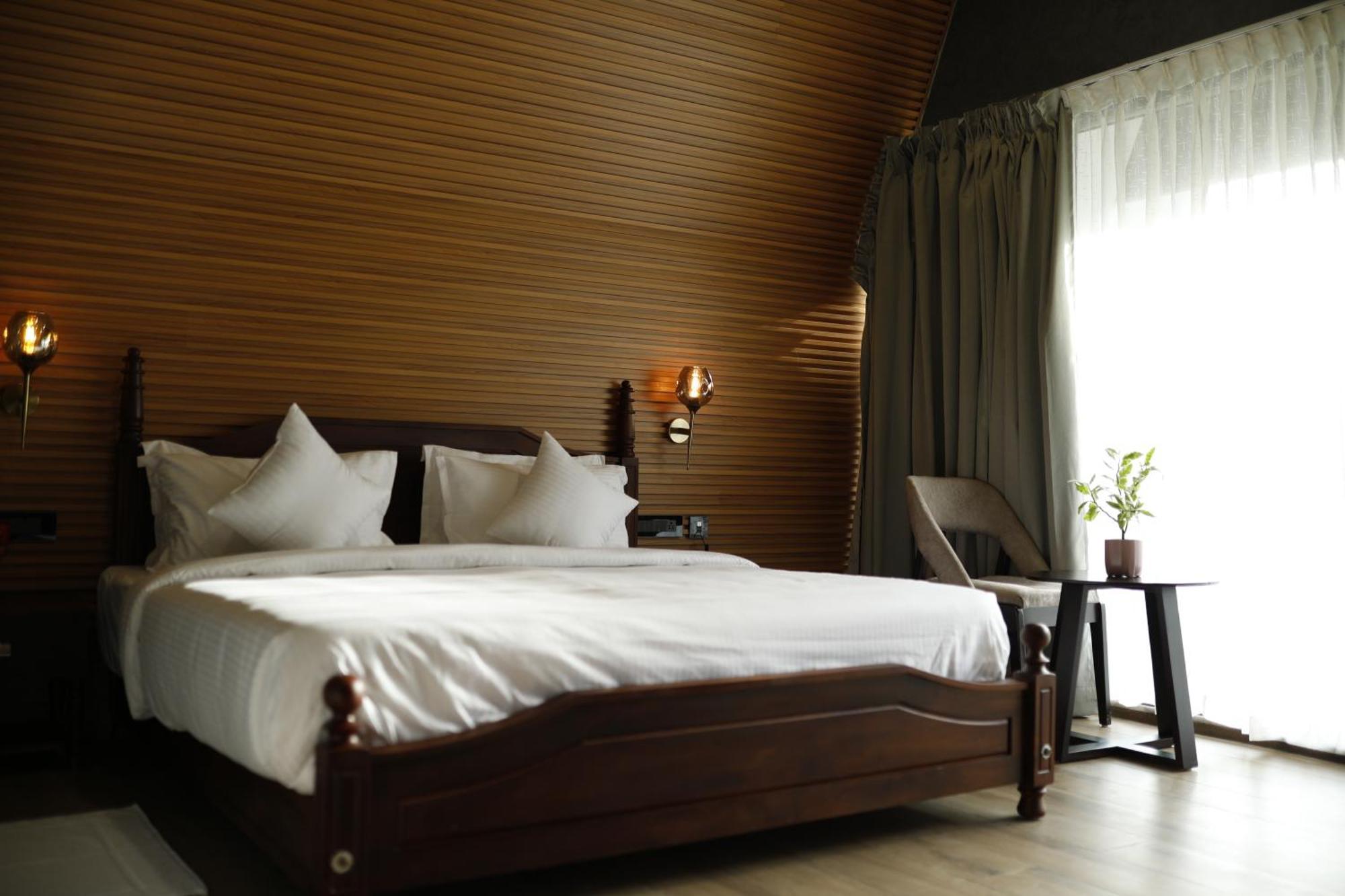 Leela'S 7Th Heaven Resort & Spa Trikunnapuzha Εξωτερικό φωτογραφία